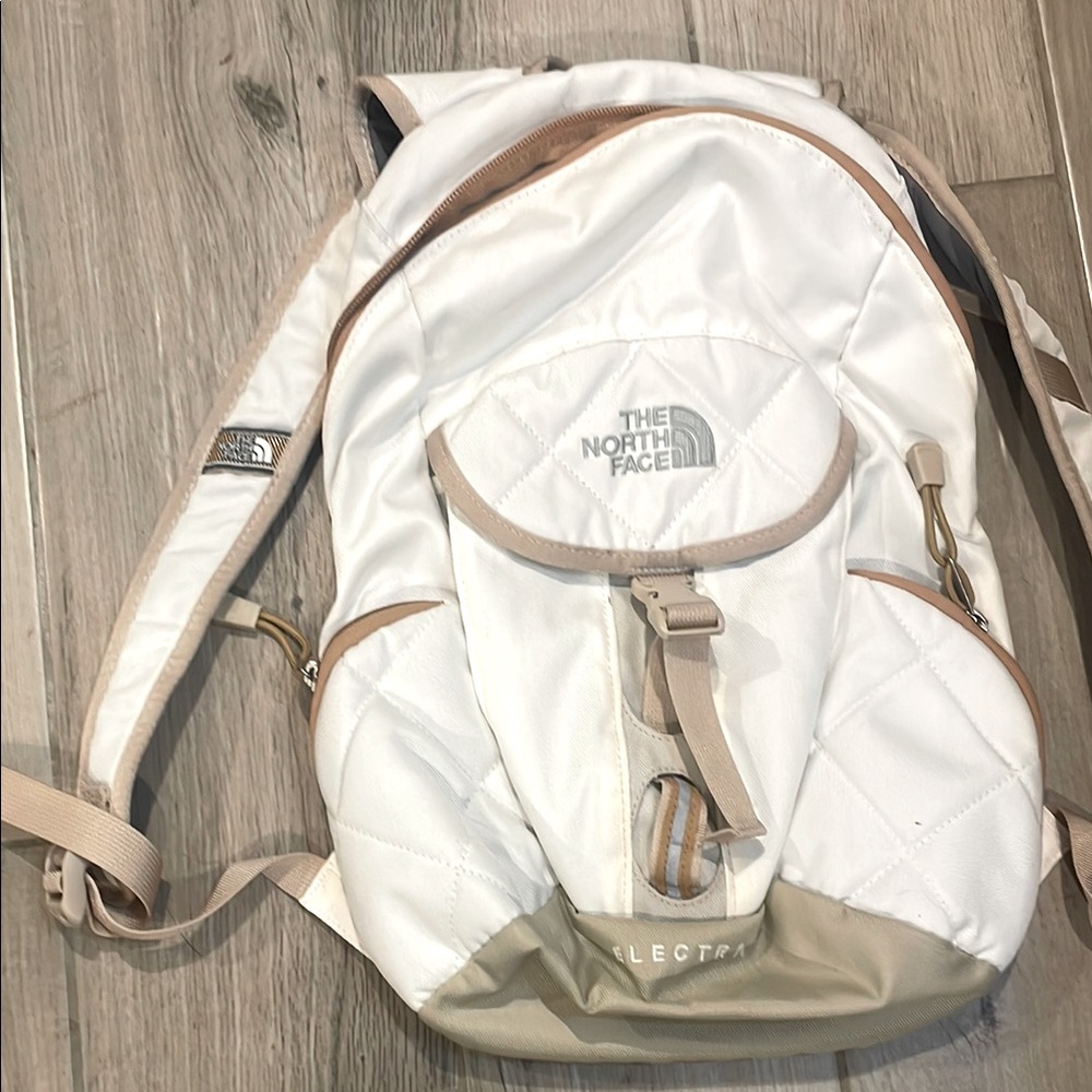The NORTH FACE NWOT White and Beige Backpack